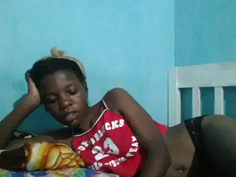 sweetchic  online show from 12, 3, 2025