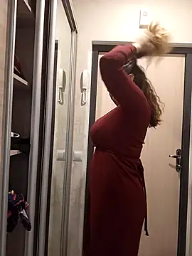 DienkaGreen online show from 1, 11, 2025