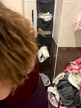 DienkaGreen online show from 25, 11, 2025