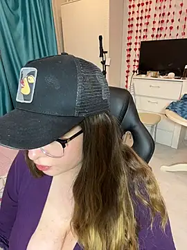 DienkaGreen online show from 8, 2, 2026