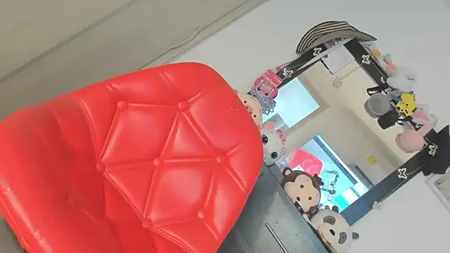 jailin smith  online show from 18, 4, 2026