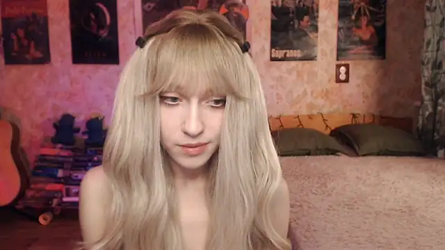 Snapshot of Friendly_Ellie chatting on 21, 3, 2025 Friendly Ellie online show from 21, 3, 2025