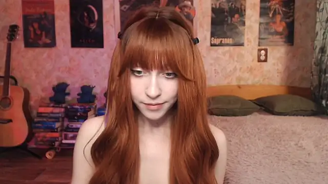 Snapshot of Friendly_Ellie chatting on 28, 9, 2025 Friendly Ellie online show from 28, 9, 2025