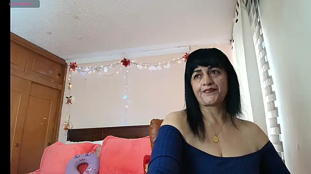 ISABEEL SOFIA01 online show from 20, 5, 2026