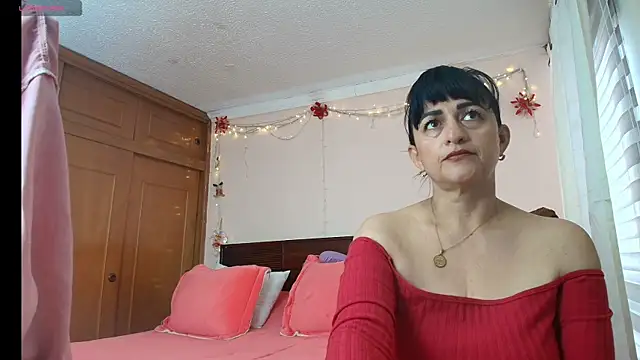 ISABEEL SOFIA01 online show from 22, 5, 2026