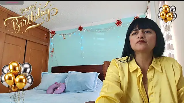 ISABEEL SOFIA01 online show from 3, 6, 2026