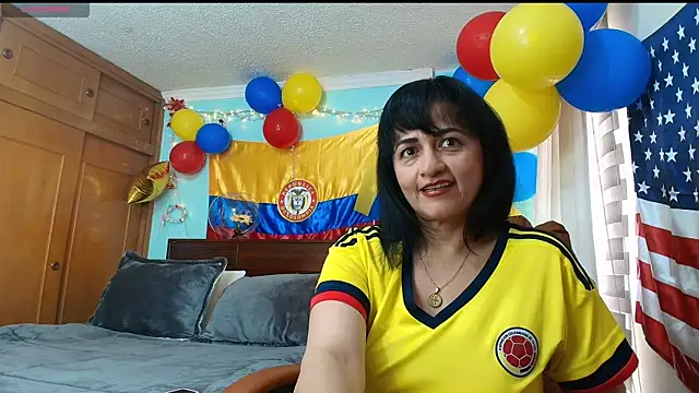 ISABEEL SOFIA01 online show from 7, 7, 2026