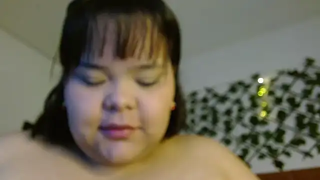 Snapshot of sexychubby___ chatting on 2, 3, 2025 sexychubby online show from 2, 3, 2025