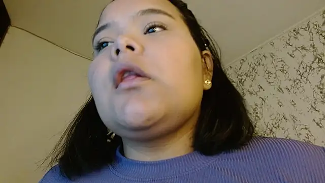 Snapshot of sexychubby___ chatting on 30, 11, 2025 sexychubby online show from 30, 11, 2025