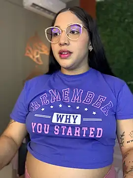 Amandanauty online show from 12, 1, 2025