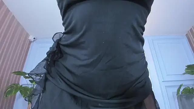 cintiagreyx online show from 18, 4, 2026