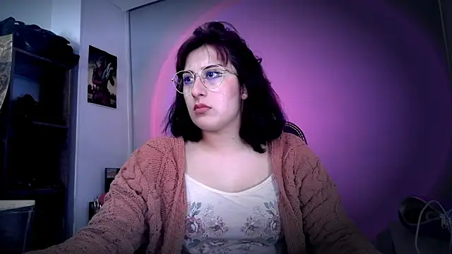 Snapshot of Scarlett_Sen chatting on 8, 5, 2026 Scarlett Sen online show from 8, 5, 2026