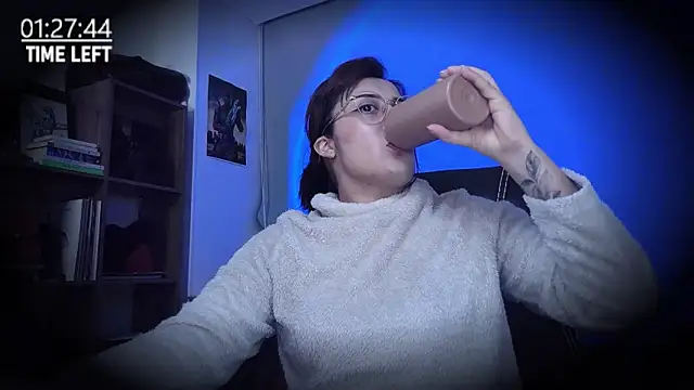 Scarlett Sen online show from 19, 6, 2026