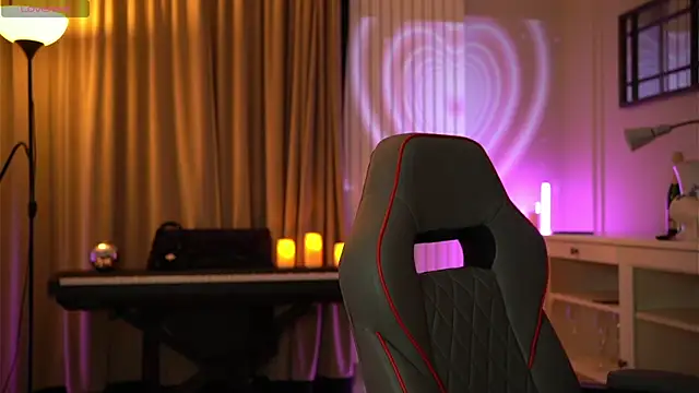 Snapshot of Your_Nicolett chatting on 20, 2, 2026 Your Nicolett online show from 20, 2, 2026