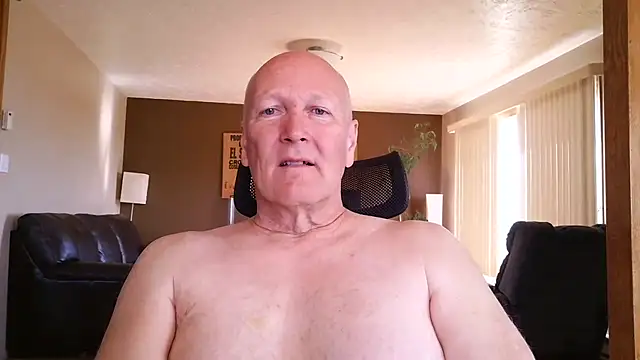 Snapshot of BasicAnt chatting on 9, 5, 2026 BasicAnt online show from 9, 5, 2026