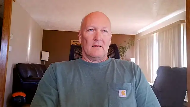 Snapshot of BasicAnt chatting on 10, 6, 2026 BasicAnt online show from 10, 6, 2026
