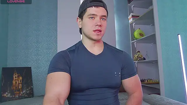 Arilas  online show from 15, 3, 2025