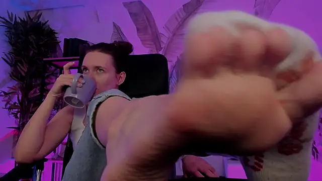 JennyDens online show from 3, 1, 2025