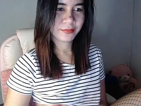 Snapshot of TransPetite1 chatting on 12, 9, 2025 TransPetite1 online show from 12, 9, 2025