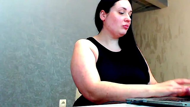 WorshipLilit online show from 19, 2, 2025