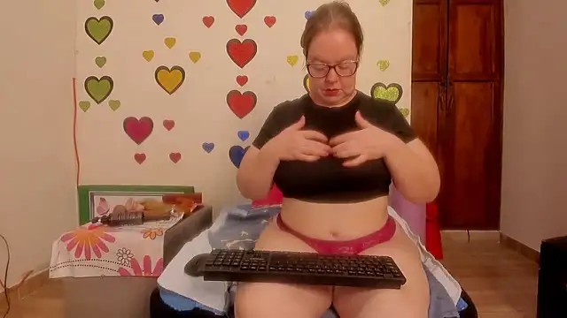 Snapshot of BarbaraFight chatting on 6, 7, 2026 BarbaraFight online show from 6, 7, 2026