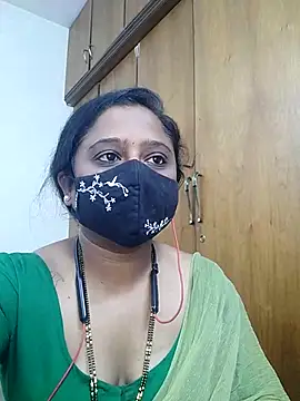 sexynayan23 online show from 10, 4, 2026