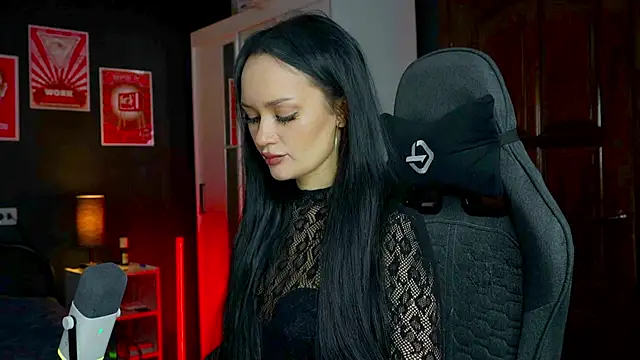 QueenAliss online show from 26, 2, 2026