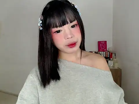 Snapshot of SweetCheska19 chatting on 28, 5, 2026 SweetCheska19 online show from 28, 5, 2026