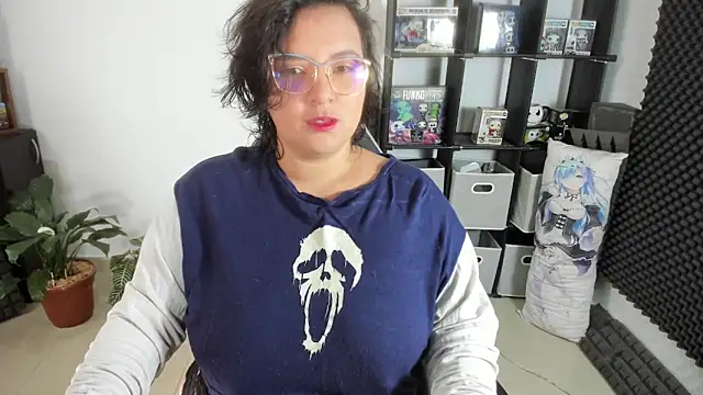 aika-dreams online show from 5, 1, 2025