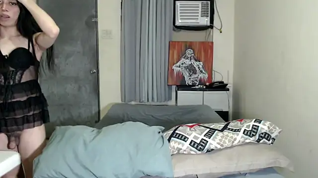 Snapshot of Urworldclasstrans chatting on 29, 10, 2025 Urworldclasstrans online show from 29, 10, 2025