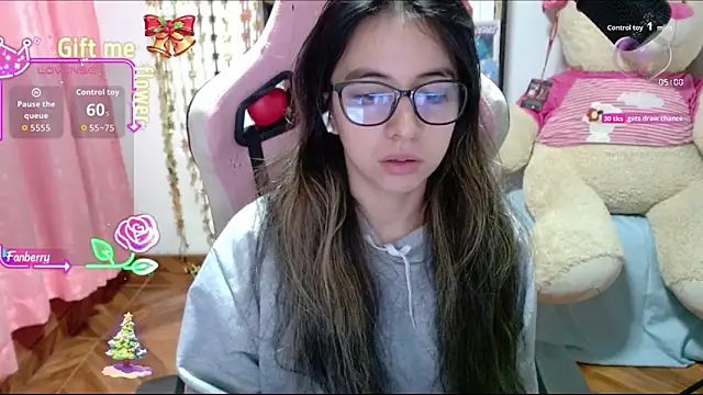 Maggie Fox3 online show from 11, 11, 2025