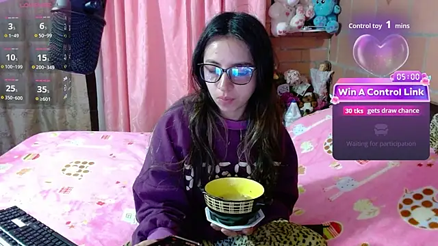 Maggie Fox3 online show from 25, 4, 2026