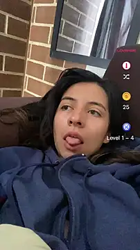Snapshot of Maggie_Fox3 chatting on 30, 4, 2026 Maggie Fox3 online show from 30, 4, 2026