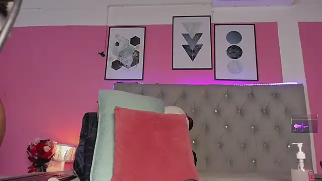 Snapshot of LEXA_MURPHY chatting on 2, 3, 2025 LEXA MURPHY online show from 2, 3, 2025