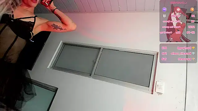 stormytt  online show from 28, 1, 2025