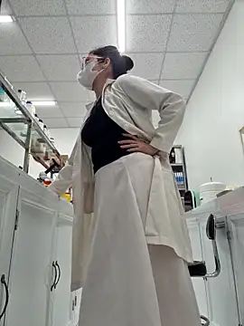 HinaLovely online show from 21, 3, 2026