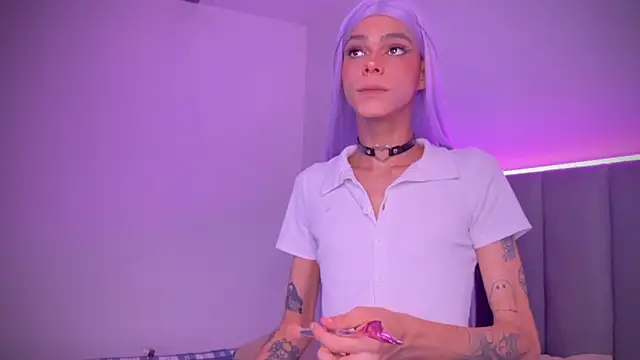 Varya Ferreira online show from 10, 12, 2024