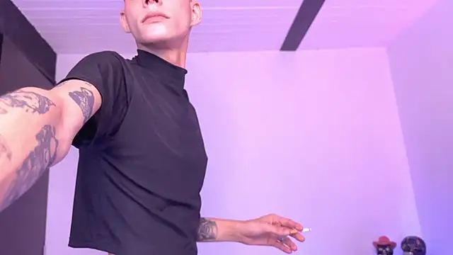 Varya Ferreira online show from 7, 1, 2025