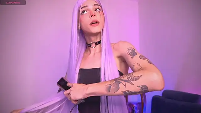 Varya Ferreira online show from 1, 3, 2025