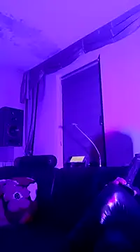 Crystalbitchx online show from 7, 3, 2025