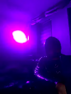 Crystalbitchx online show from 16, 9, 2025