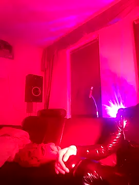 Crystalbitchx online show from 13, 10, 2025