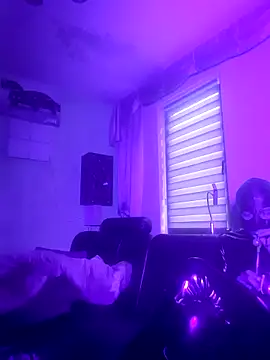 Crystalbitchx online show from 19, 10, 2025