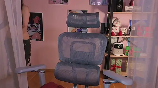 Snapshot of _AnnaStark_ chatting on 22, 11, 2025 AnnaStark online show from 22, 11, 2025