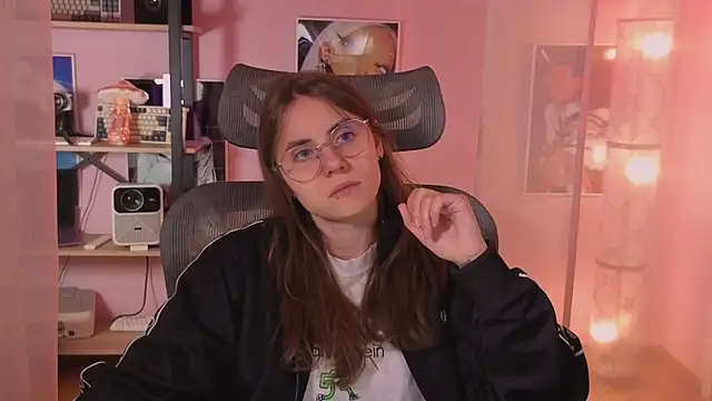  AnnaStark  online show from 12, 6, 2026