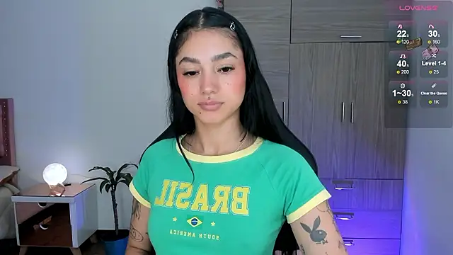 Lizzie corner v online show from 10, 2, 2026