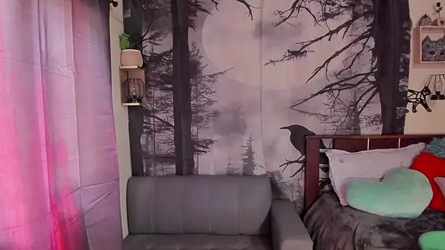 Snapshot of annyluna1 chatting on 17, 12, 2025 annyluna1 online show from 17, 12, 2025