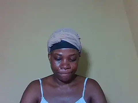 Sweetbaby004 online show from 27, 4, 2026