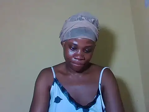 Sweetbaby004 online show from 28, 4, 2026