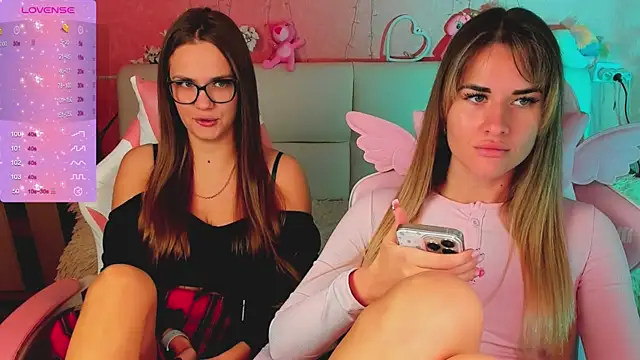 ivannatompsonnn online show from 24, 4, 2026